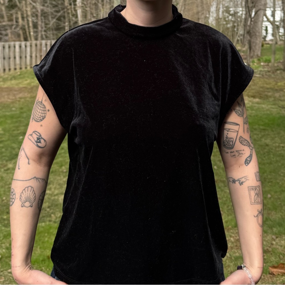 Black Velvet Drop Sleeve Tank